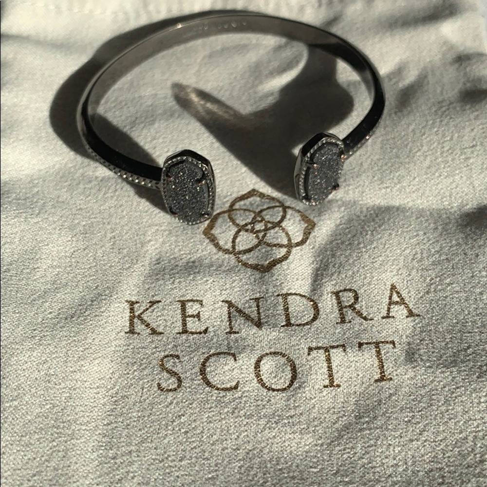 Kendra Scott Gunmetal Elton Bracelet ✨
